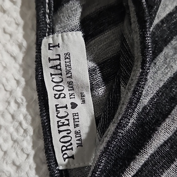 Project social T spaghetti strap tank top large size gray color - Picture 2 of 3